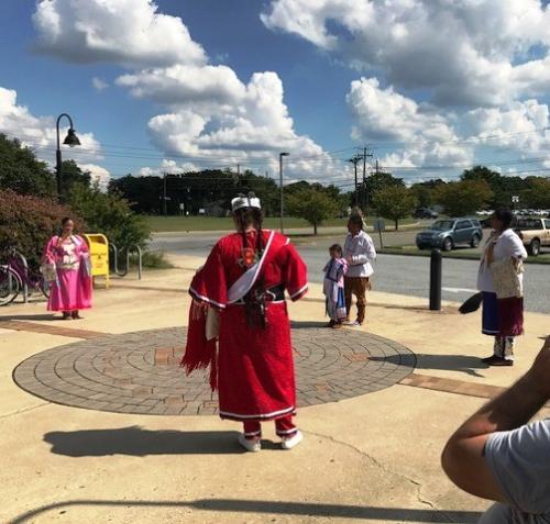 Woman-Dance-Princess-in-Red