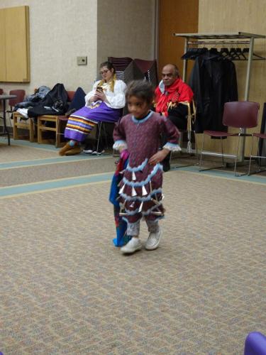 tribal-child-dancing
